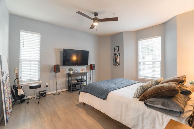 6607 Lake Woodlands Drive 312, The Woodlands, TX 77382