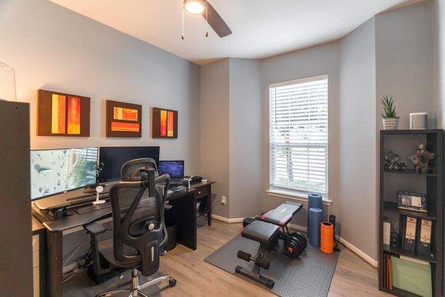 6607 Lake Woodlands Drive 312, The Woodlands, TX 77382