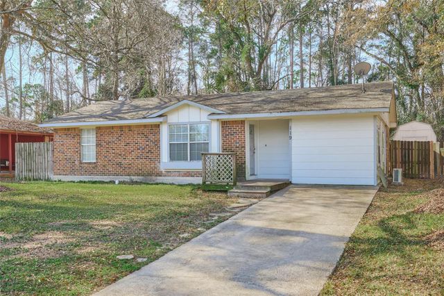 119 Laurie Lane, Willis, TX 77378