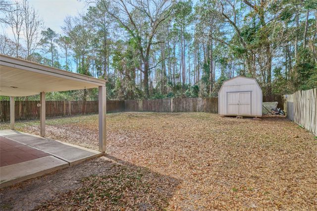 119 Laurie Lane, Willis, TX 77378