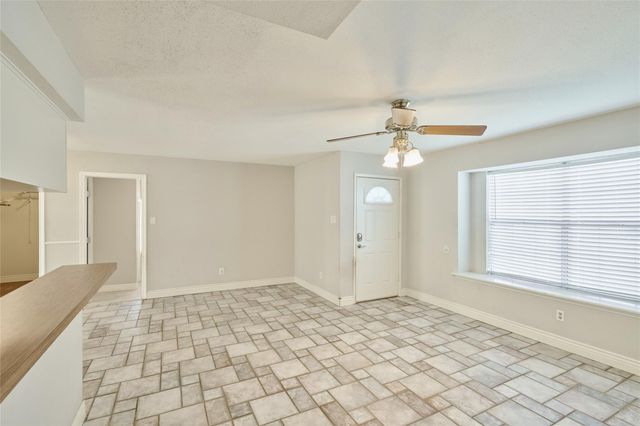 119 Laurie Lane, Willis, TX 77378