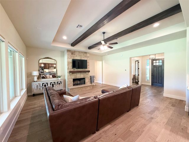 3501 Whitt Creek TRL, Leander, TX 78641