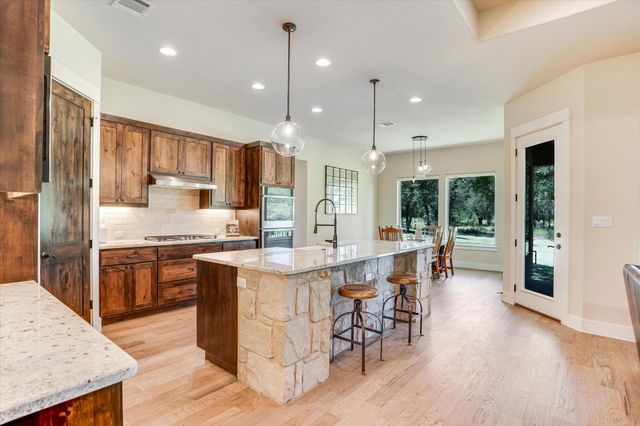 3501 Whitt Creek TRL, Leander, TX 78641