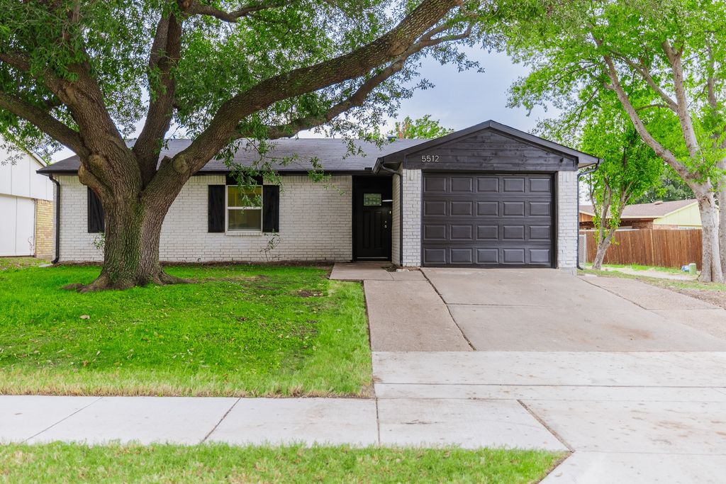 5512 Gates Drive, The Colony, TX 75056