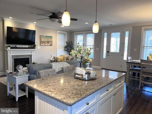 1136 SIMPSON AVE, Ocean City, NJ 08226