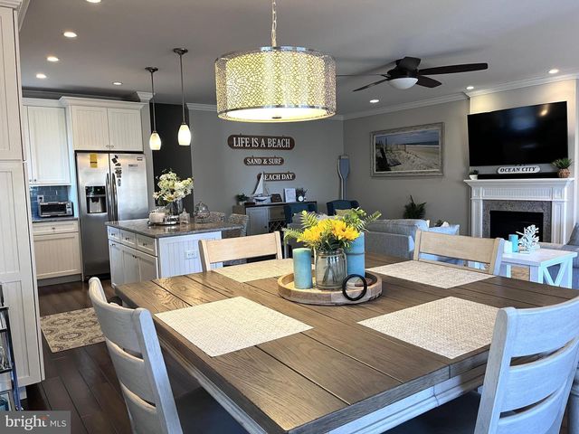 1136 SIMPSON AVE, Ocean City, NJ 08226