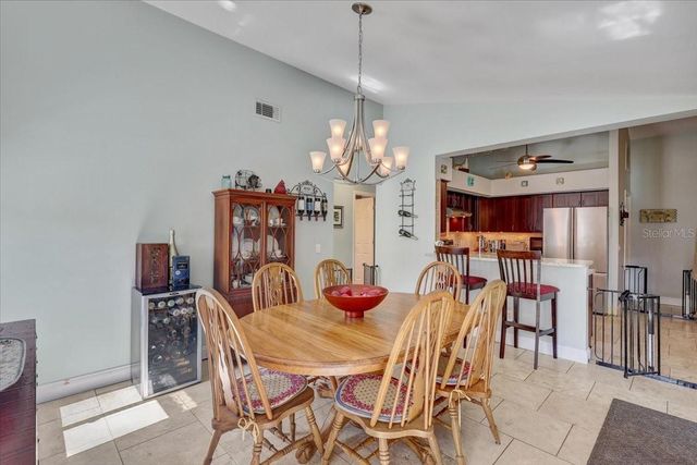 1907 HORSESHOE DRIVE, Plant City, FL 33566