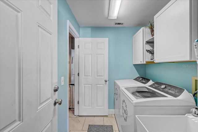 1907 HORSESHOE DRIVE, Plant City, FL 33566