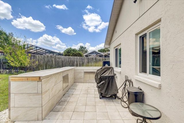 1907 HORSESHOE DRIVE, Plant City, FL 33566