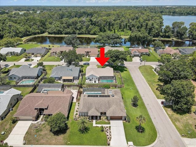 1907 HORSESHOE DRIVE, Plant City, FL 33566