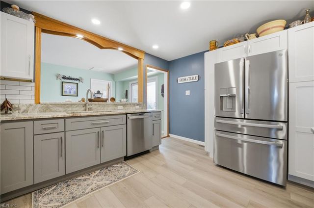 29 Lancaster TER, Hampton, VA 23666