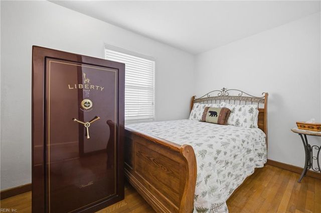 29 Lancaster TER, Hampton, VA 23666