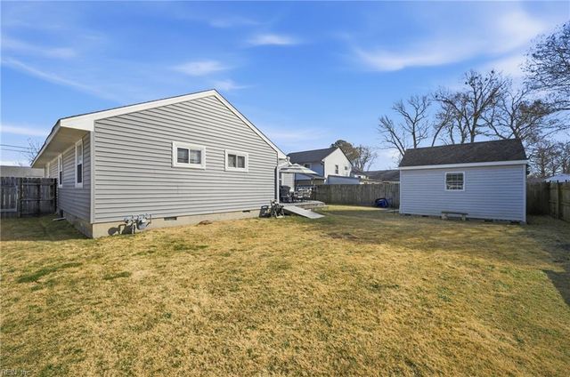 29 Lancaster TER, Hampton, VA 23666