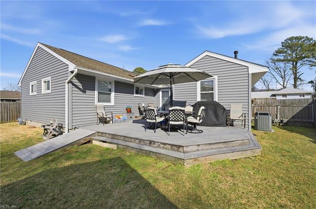 29 Lancaster TER, Hampton, VA 23666