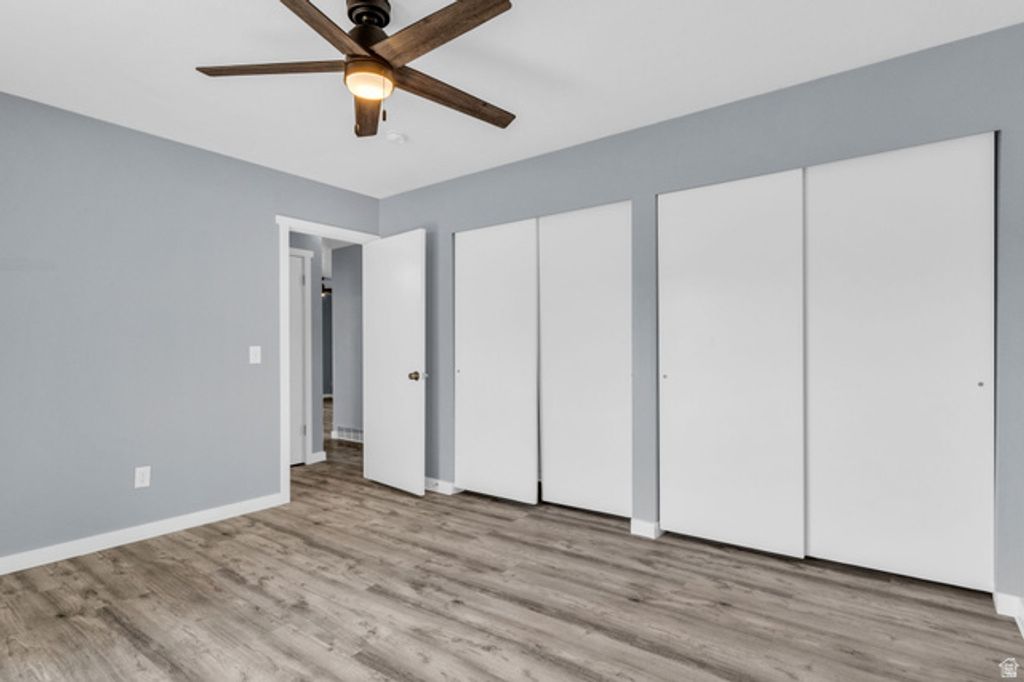 Image 14 of property listing at 12669 S OLD FORT DR, Riverton, UT 84065