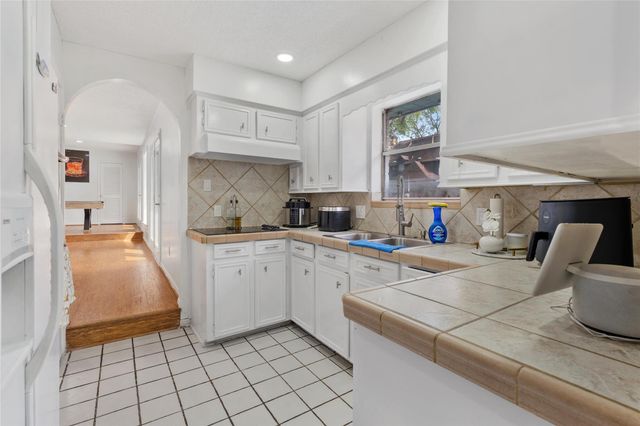 3039 Golden Hills Lane, Missouri City, TX 77459