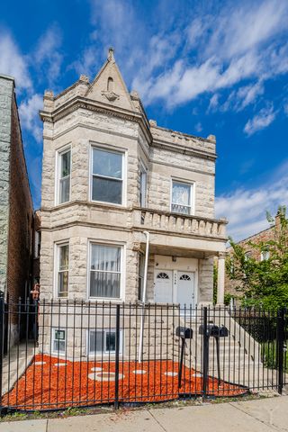 1130 S Sacramento Boulevard, Chicago, IL 60612