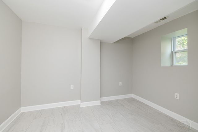 1130 S Sacramento Boulevard, Chicago, IL 60612