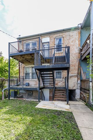 1130 S Sacramento Boulevard, Chicago, IL 60612