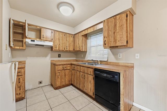 2740 E DELLWOOD DRIVE, Eustis, FL 32726