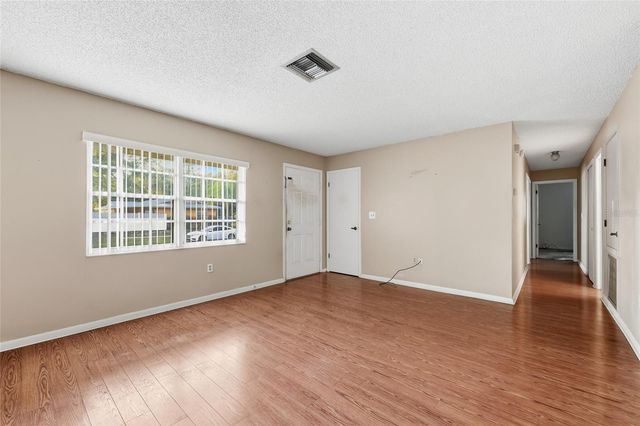 2740 E DELLWOOD DRIVE, Eustis, FL 32726