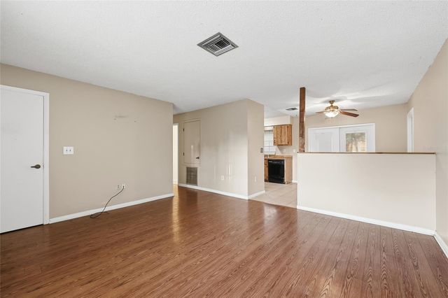 2740 E DELLWOOD DRIVE, Eustis, FL 32726