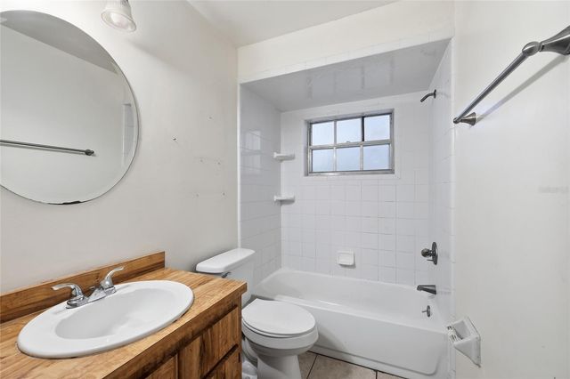 2740 E DELLWOOD DRIVE, Eustis, FL 32726