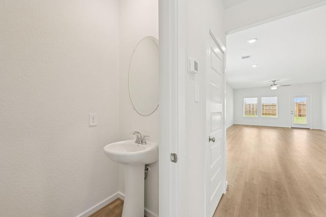 380 Sunrise Ranch Drive, Montgomery, TX 77316