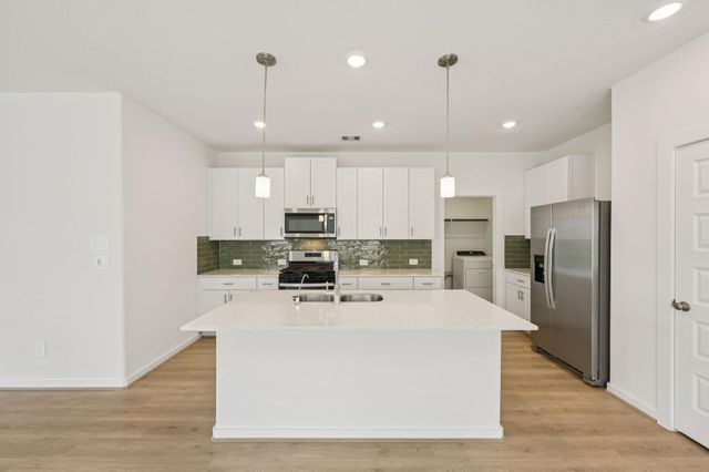 380 Sunrise Ranch Drive, Montgomery, TX 77316