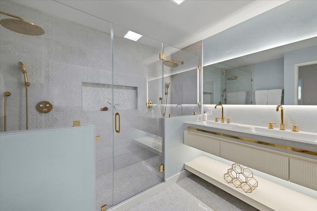 2060 Avignon Place, Half Moon Bay, CA 94019