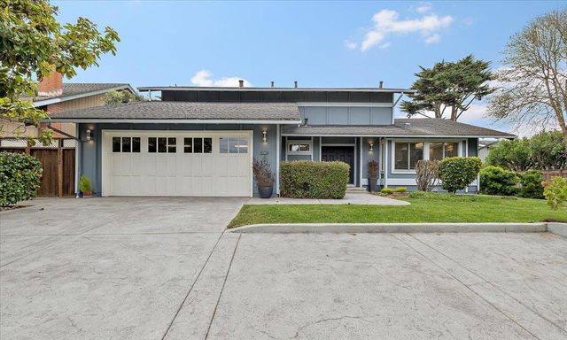 2060 Avignon Place, Half Moon Bay, CA 94019
