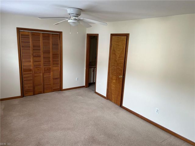 112 Havershaw DR, Yorktown, VA 23692