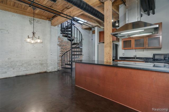 6533 E. Jefferson Avenue 413W, Detroit, MI 48207