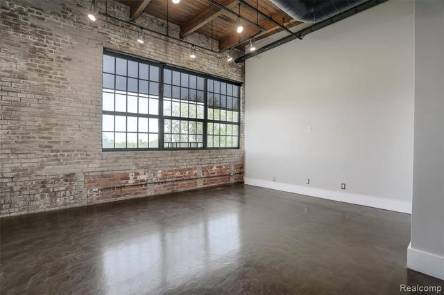 6533 E. Jefferson Avenue 413W, Detroit, MI 48207