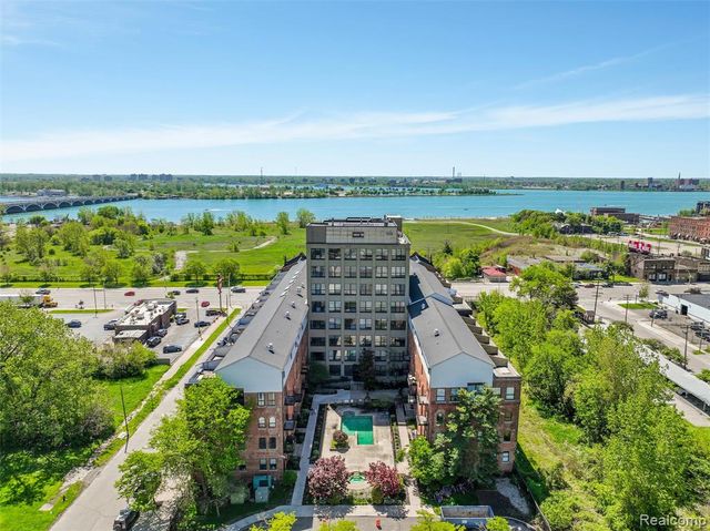 6533 E. Jefferson Avenue 413W, Detroit, MI 48207
