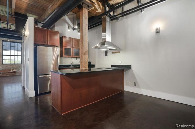 6533 E. Jefferson Avenue 413W, Detroit, MI 48207
