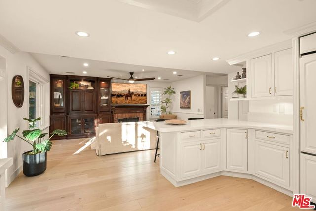 2233 Country Park Court, Thousand Oaks, CA 91362