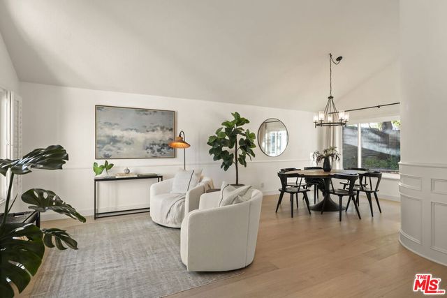 2233 Country Park Court, Thousand Oaks, CA 91362