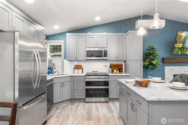 27312 226th Avenue SE, Maple Valley, WA 98038