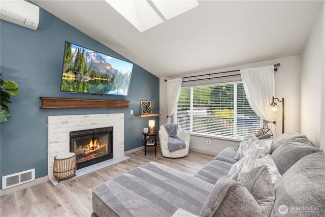 27312 226th Avenue SE, Maple Valley, WA 98038