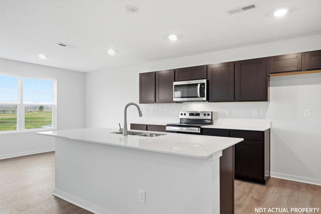 5899 Scarlet Birch Drive, Canal Winchester, OH 43110