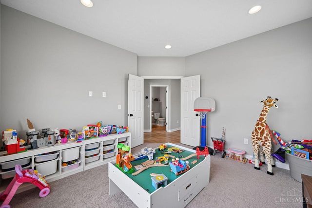 4929 Shadow Hawk Drive, Colerain Twp, OH 45247