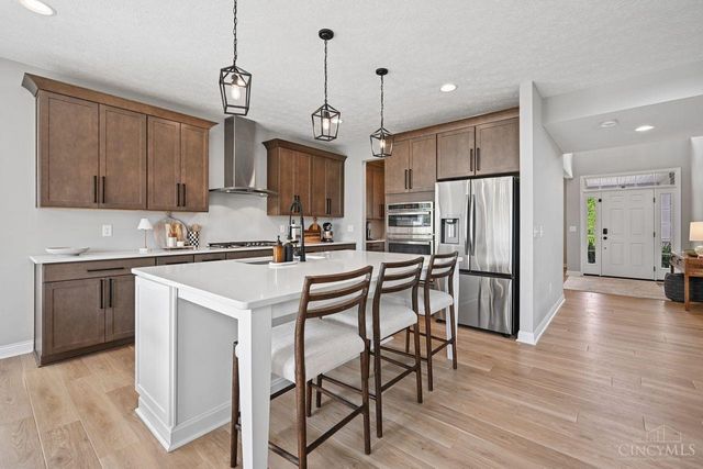 4929 Shadow Hawk Drive, Colerain Twp, OH 45247