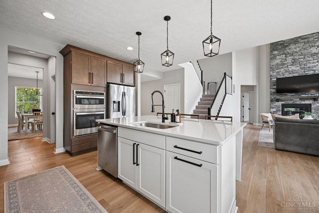 4929 Shadow Hawk Drive, Colerain Twp, OH 45247