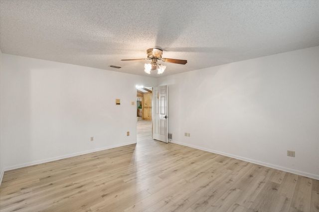 3211 Vernon Drive, Arlington, TX 76015