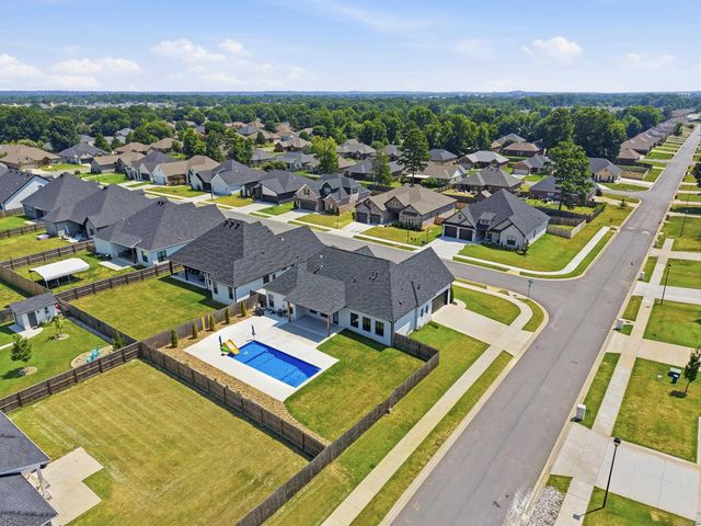 1475 Ronnie Weaver Drive, Conway, AR 72034