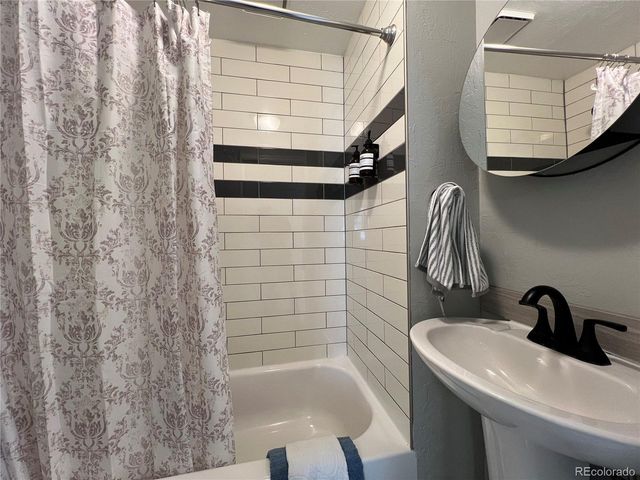 4104 S Pennsylvania St, Englewood, CO 80113