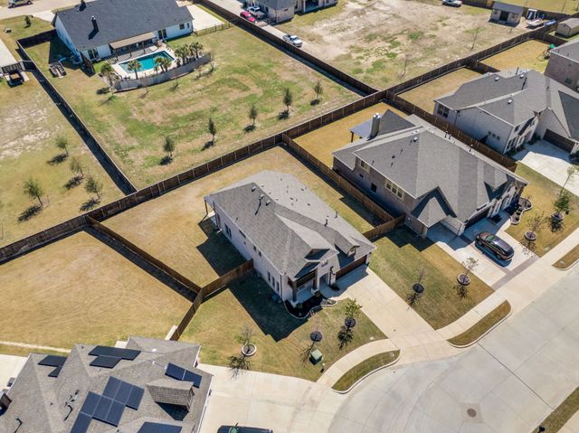 1150 Timber Ridge Drive, Midlothian, TX 76065