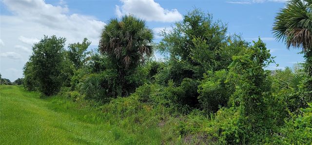 NW 268TH STREET, Okeechobee, FL 34972