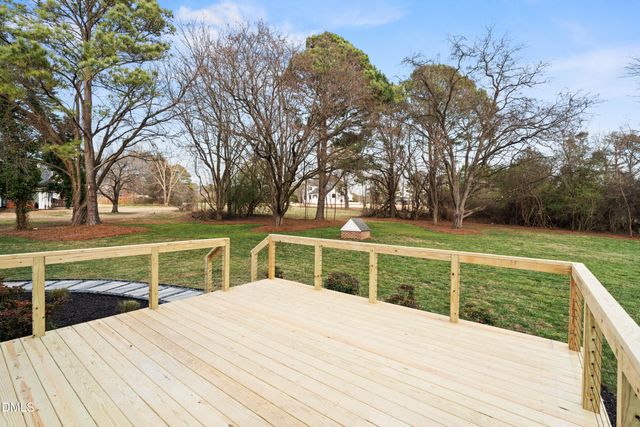 4521 Goosehaven Lane, Holly Springs, NC 27540